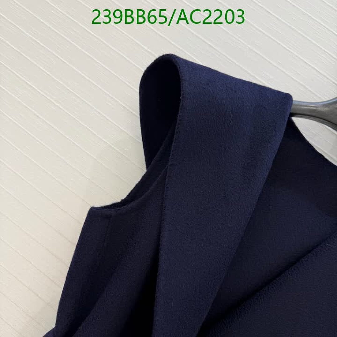 Alaia-Clothing Code: AC2203 $: 239USD
