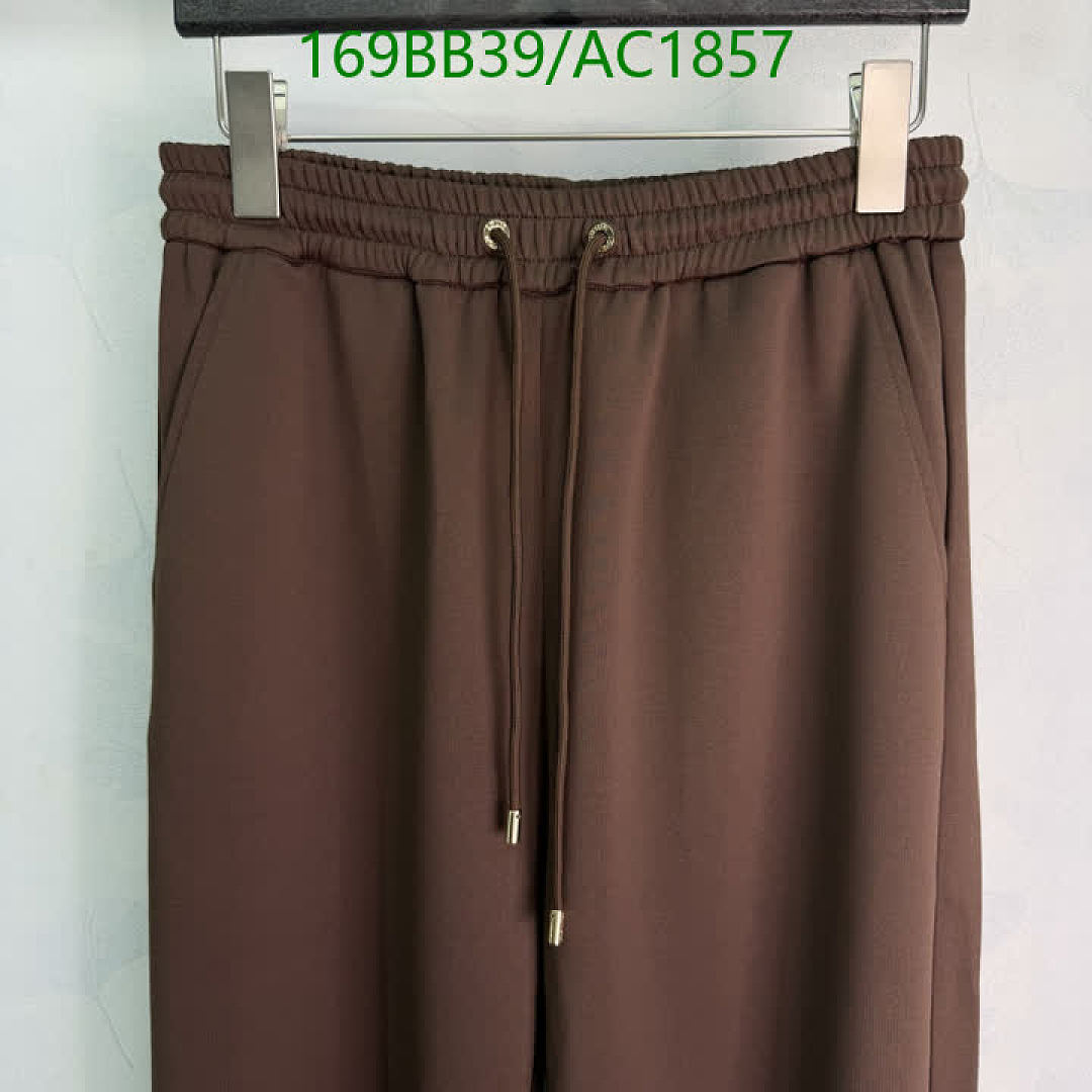 LV-Clothing Code: AC1857 $: 169USD