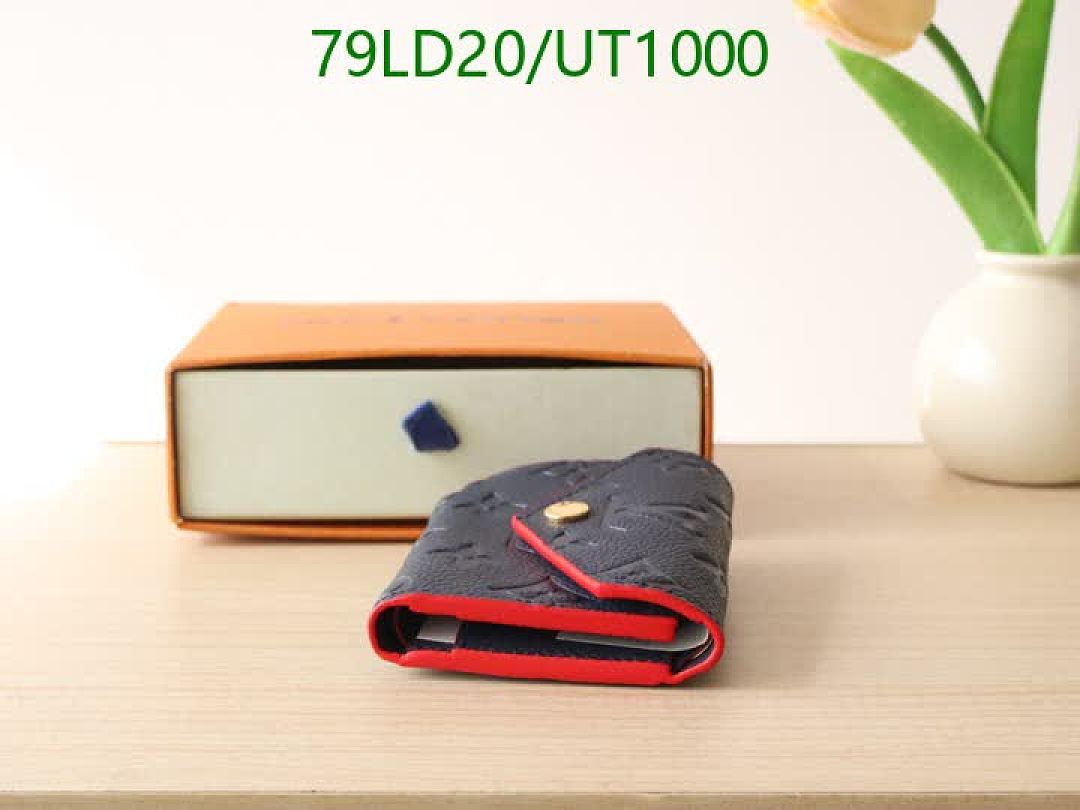 LV-WalletsMirror Quality Code: UT1000 $: 79USD