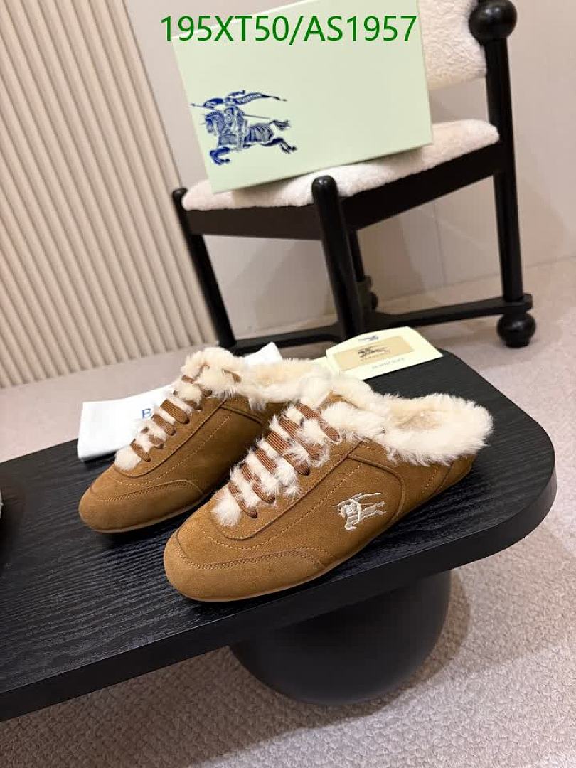 Burberry-Women Shoes Code: AS1957 $: 195USD
