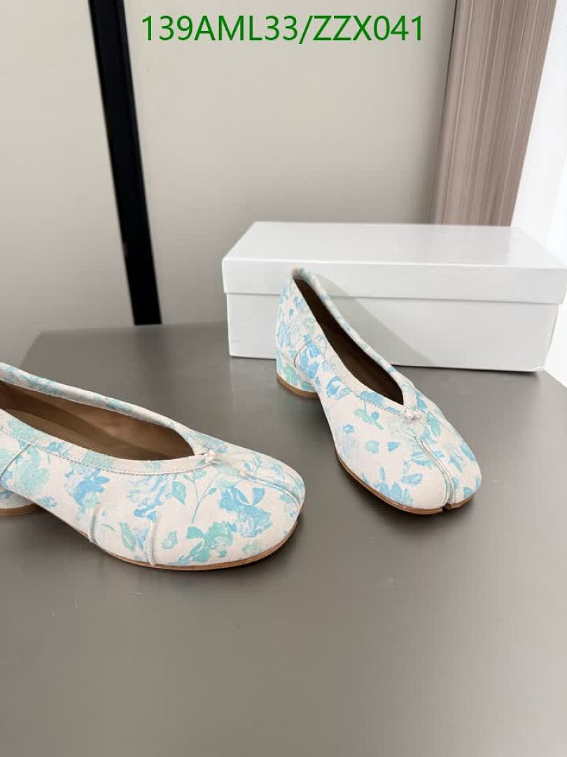 MM6-Women Shoes Code: ZZX041 $: 139USD