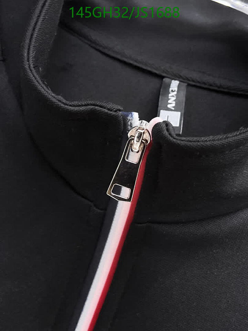Moncler-Clothing Code: JS1688 $: 145USD