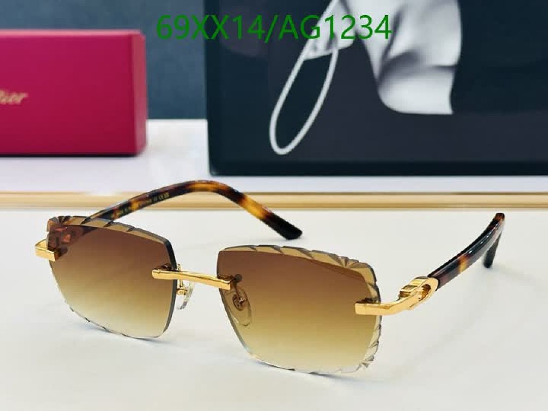 Cartier-Glasses Code: AG1234 $: 69USD