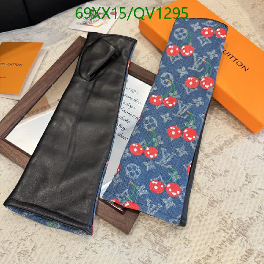 LV-Gloves Code: QV1295 $: 69USD
