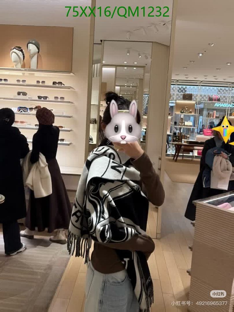 LV-Scarves Code: QM1232 $: 75USD