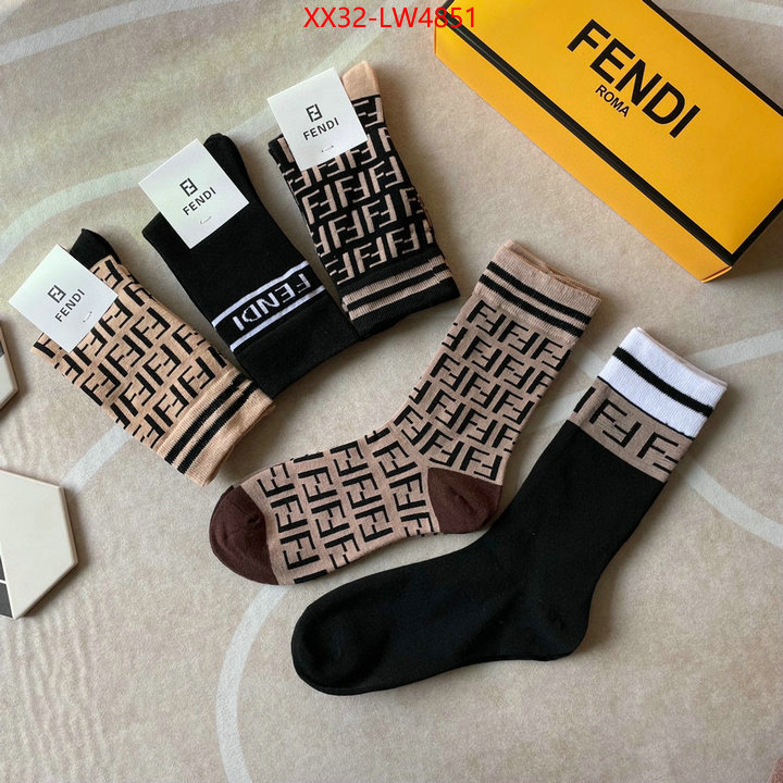 Sock-Fendi,aaaaa+ replica , ID: LW4851,$: 32USD