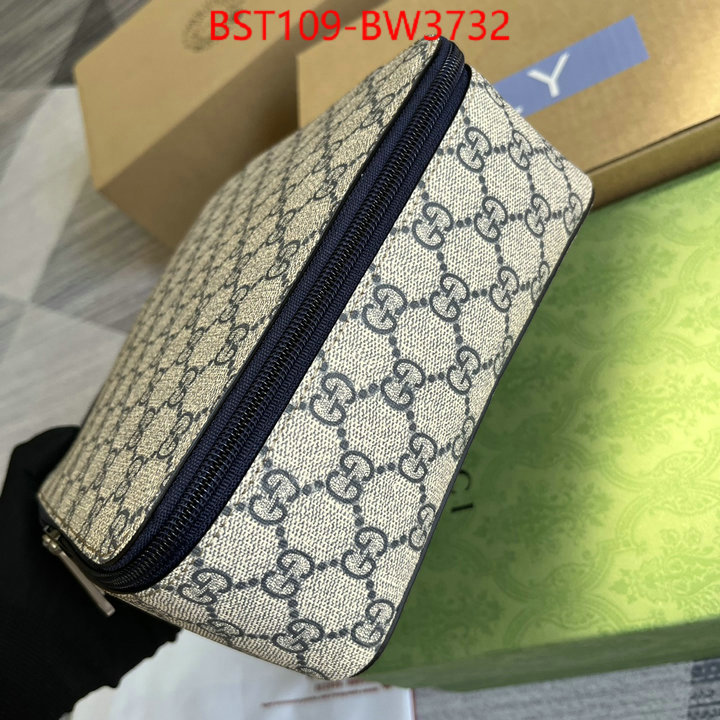 Gucci Bags(TOP)-Makeup bag-,best capucines replica ,ID: BW3732,$: 109USD