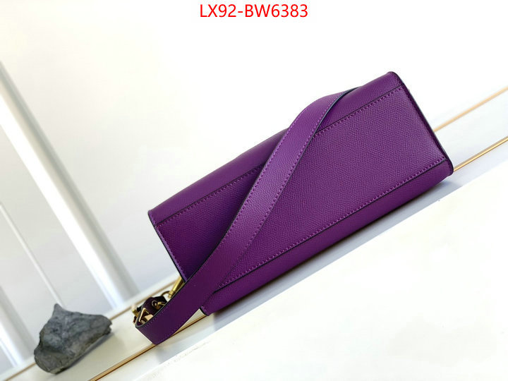 Valentino Bags(4A)-Diagonal-,top quality replica ,ID: TW6383,$: 92USD