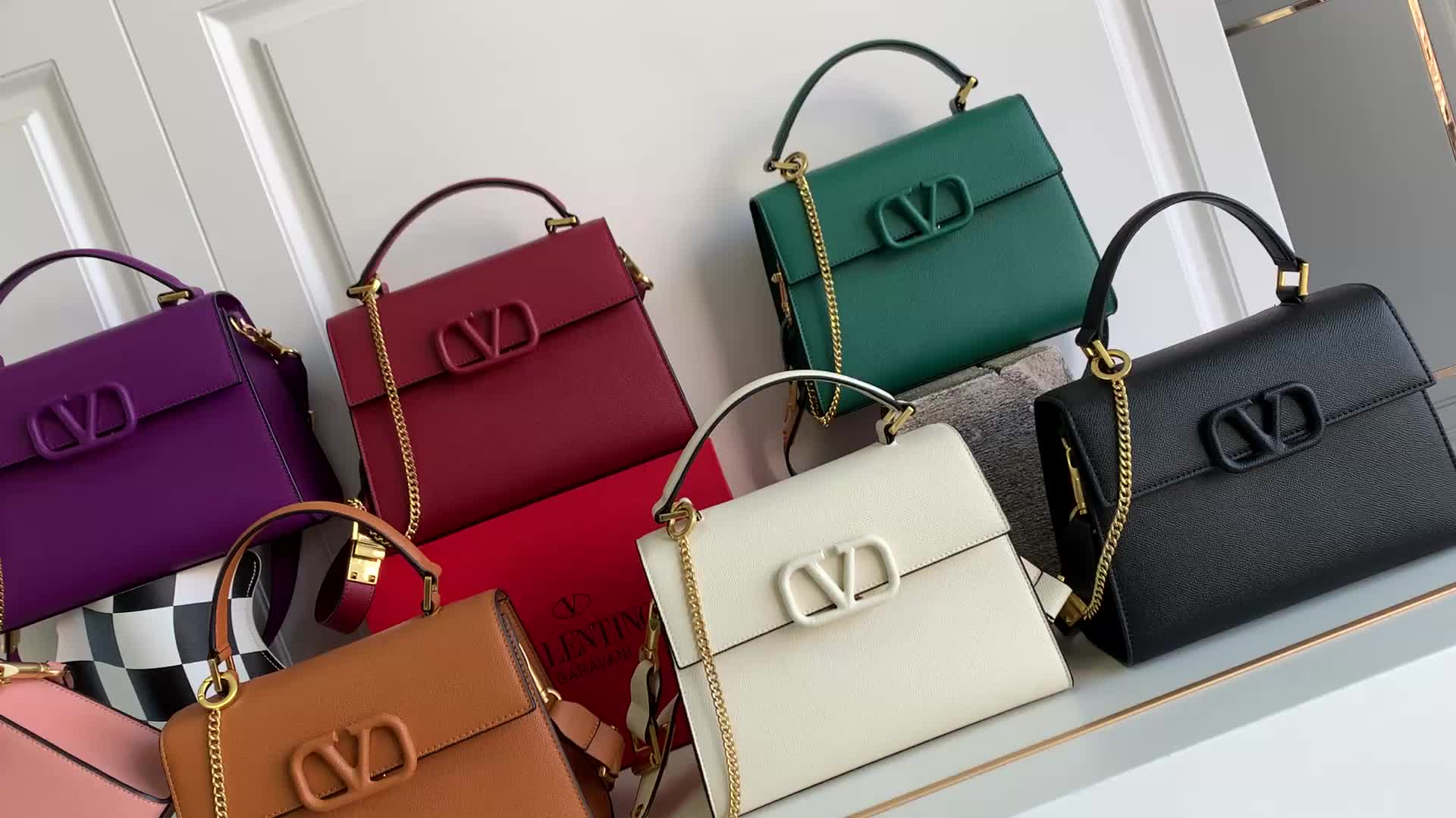 Valentino Bags(4A)-Diagonal-,top quality replica ,ID: TW6383,$: 92USD