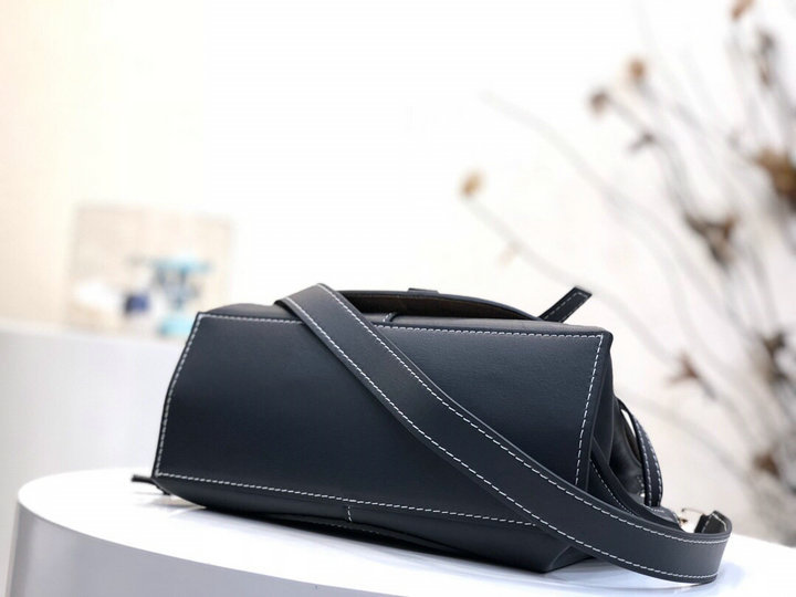 Loewe Bags(4A)-Handbag-,replica ,ID: BK472,$:279USD