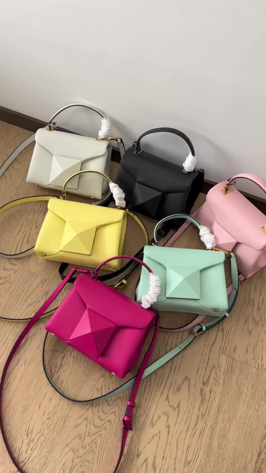 Valentino Bags (TOP)-Diagonal-,high quality 1:1 replica ,ID: BW5061,$: 265USD