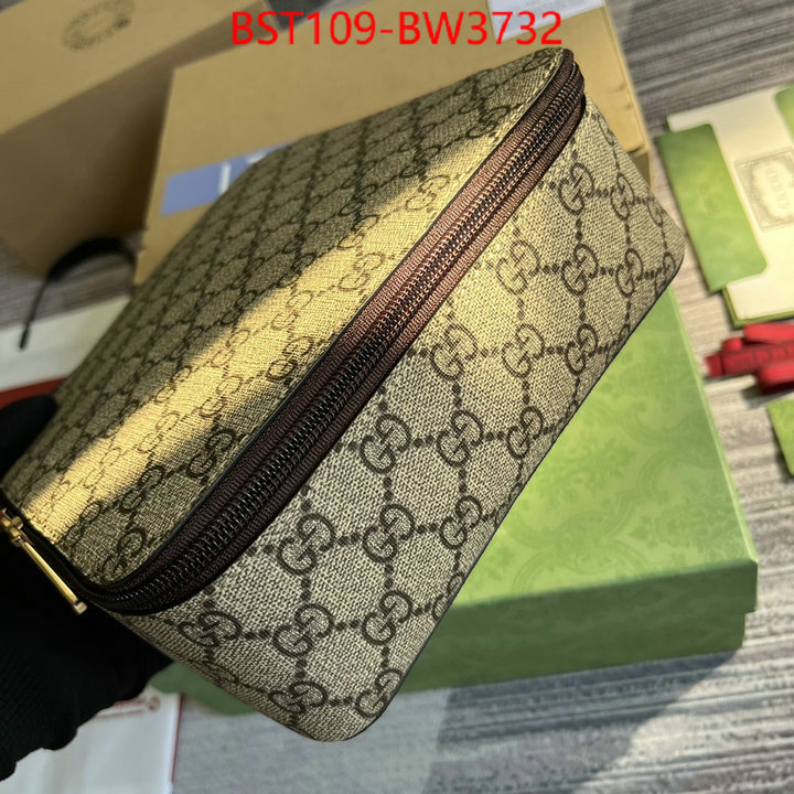 Gucci Bags(TOP)-Makeup bag-,best capucines replica ,ID: BW3732,$: 109USD