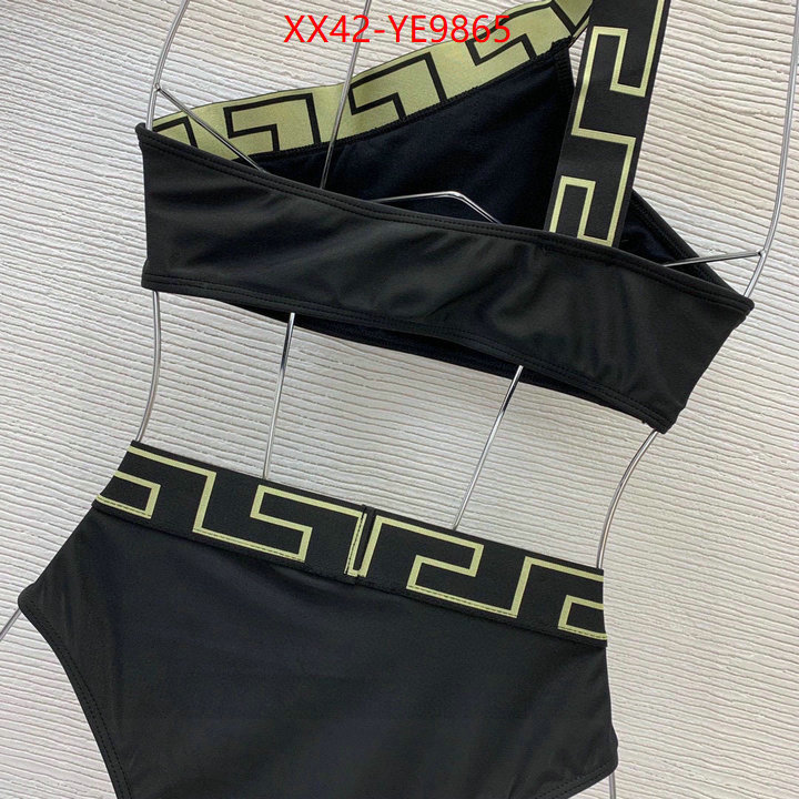 Swimsuit-Versace,where can you buy a replica ID: YE9865,$: 42USD