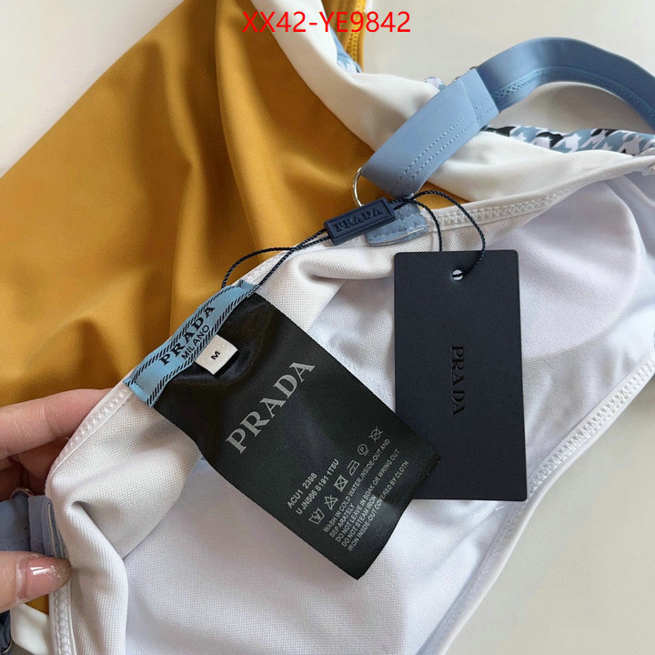 Swimsuit-Prada good ID: YE9842 $: 42USD