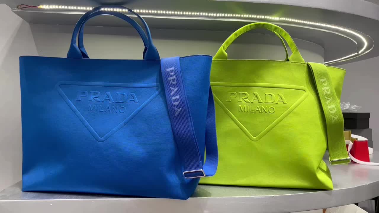 Prada Bags (TOP)-Handbag- 7 star replica ID: BN9718 $: 225USD