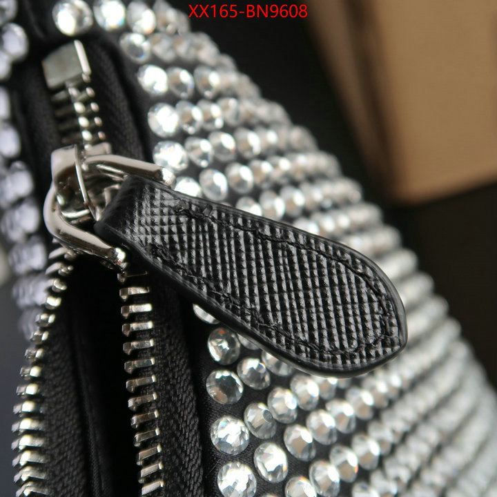 Prada Bags (TOP)-Re-Edition 2005 replica designer ID: BN9608 $: 165USD