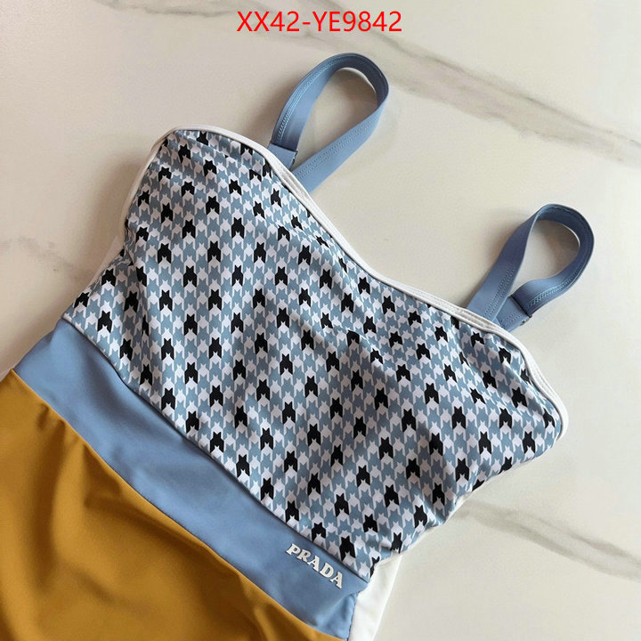 Swimsuit-Prada good ID: YE9842 $: 42USD