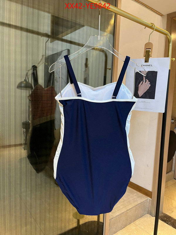 Swimsuit-Prada good ID: YE9842 $: 42USD