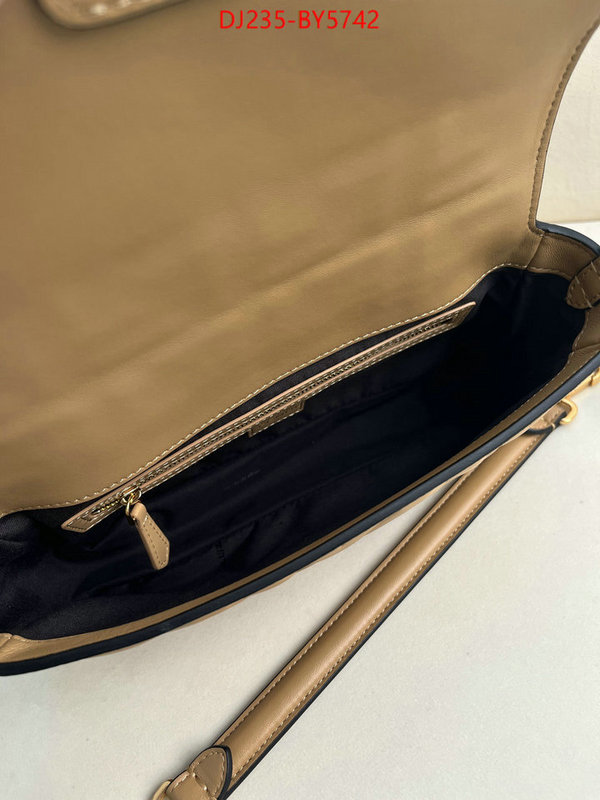 Fendi Bags(TOP)-Baguette find replica ID: BY5742 $: 235USD