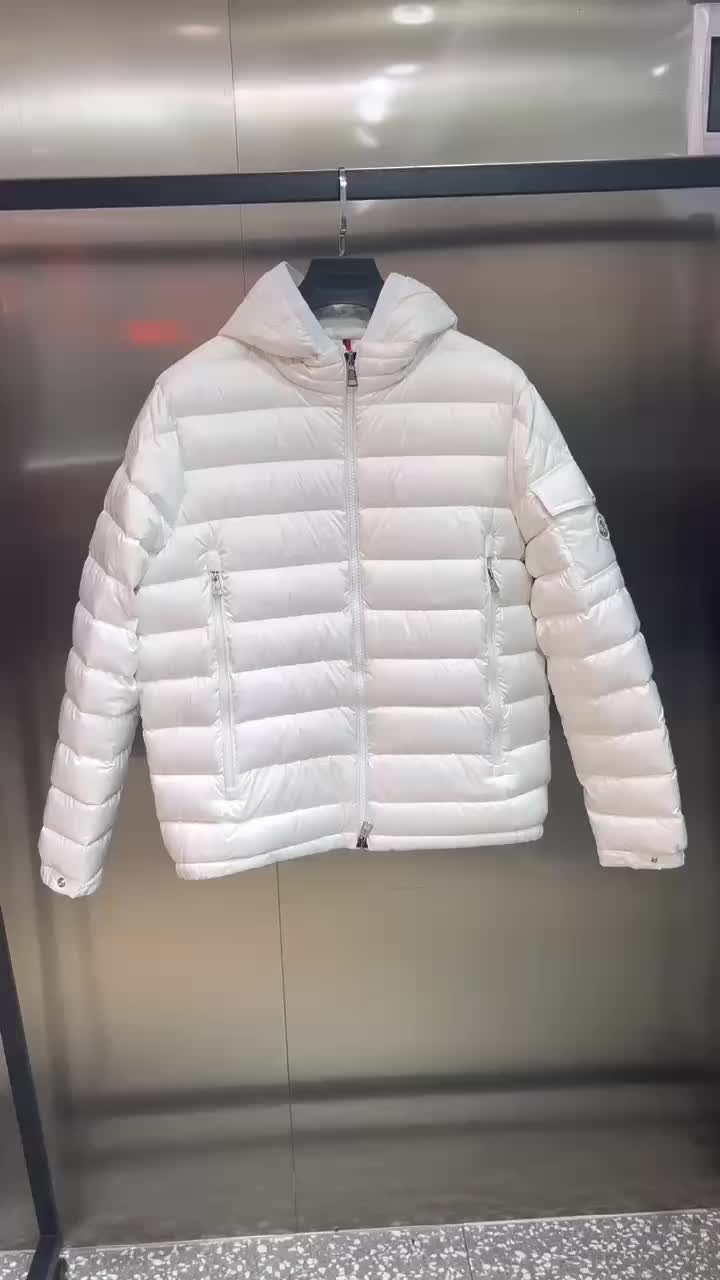 Down jacket Men-Moncler how can i find replica ID: CV1360 $: 155USD