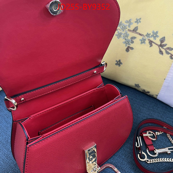 Valentino Bags(TOP)-Diagonal- replica ID: BY9352 $: 255USD