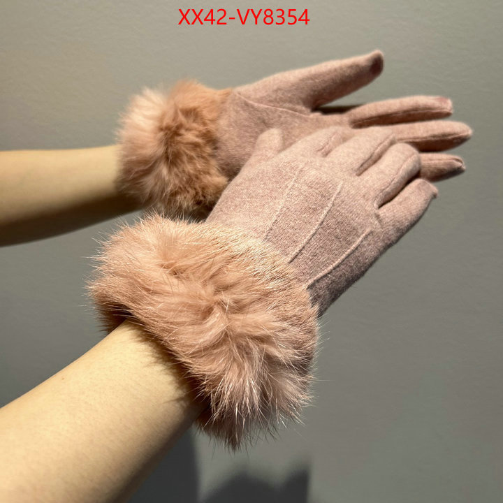 Gloves-CELINE replicas ID: VY8354 $: 42USD