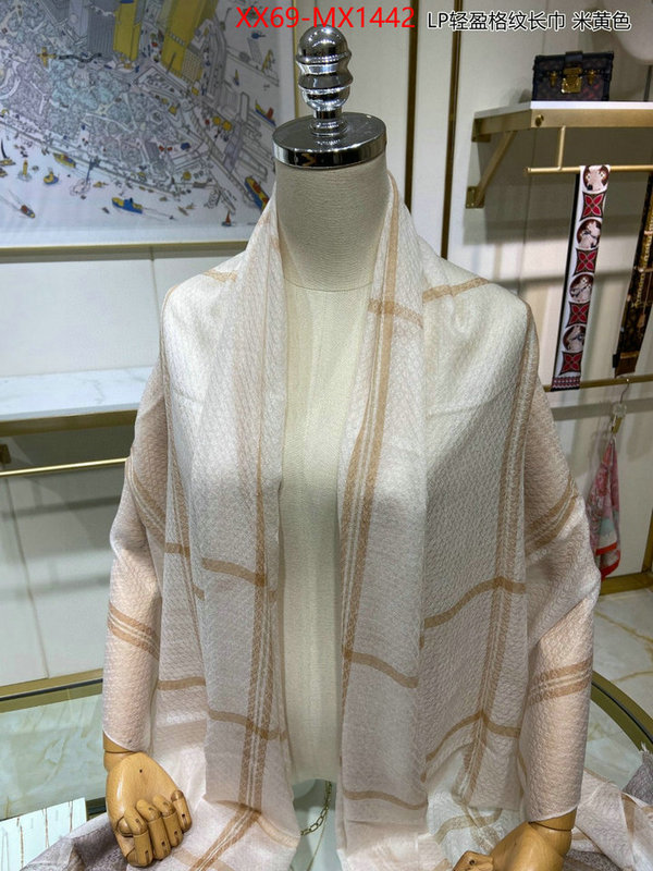 Scarf-Loro Piana every designer ID: MX1442 $: 69USD