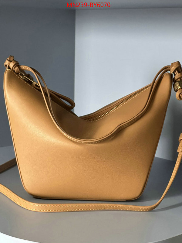 Loewe Bags(TOP)-Diagonal- wholesale replica ID: BY6070 $: 239USD,