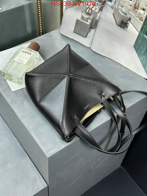 Loewe Bags(4A)-Handbag- 2024 perfect replica designer ID: BV1979 $: 139USD,