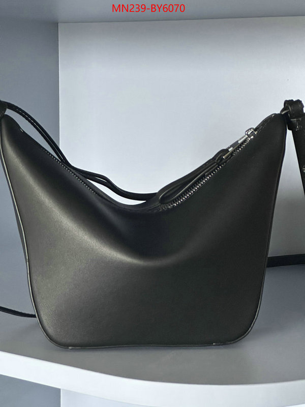 Loewe Bags(TOP)-Diagonal- wholesale replica ID: BY6070 $: 239USD,