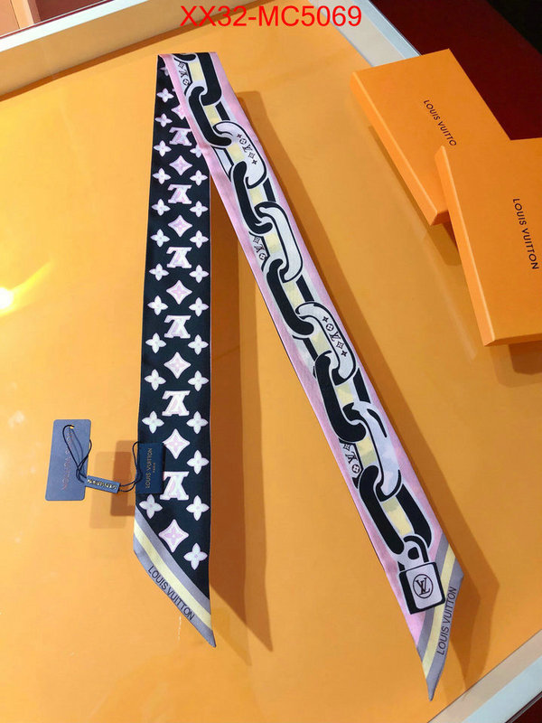 Scarf-LV how can i find replica ID: MC5069 $: 32USD