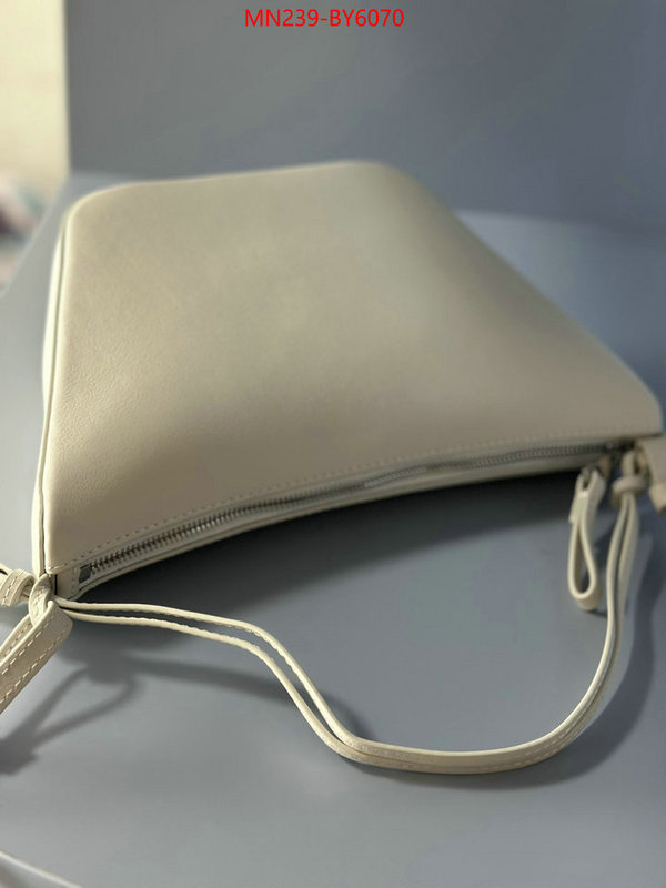 Loewe Bags(TOP)-Diagonal- wholesale replica ID: BY6070 $: 239USD,