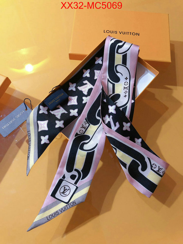 Scarf-LV how can i find replica ID: MC5069 $: 32USD