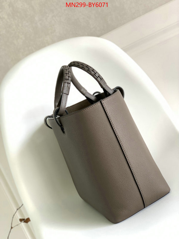 Loewe Bags(TOP)-Handbag- store ID: BY6071 $: 299USD,