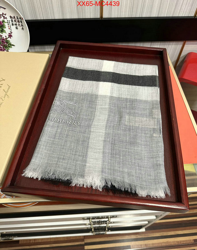 Scarf-Burberry aaaaa ID: MC4439 $: 65USD