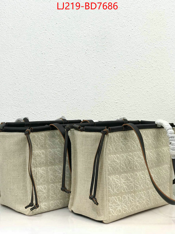 Loewe Bags(TOP)-Handbag- where quality designer replica ID: BD7686 $: 219USD,