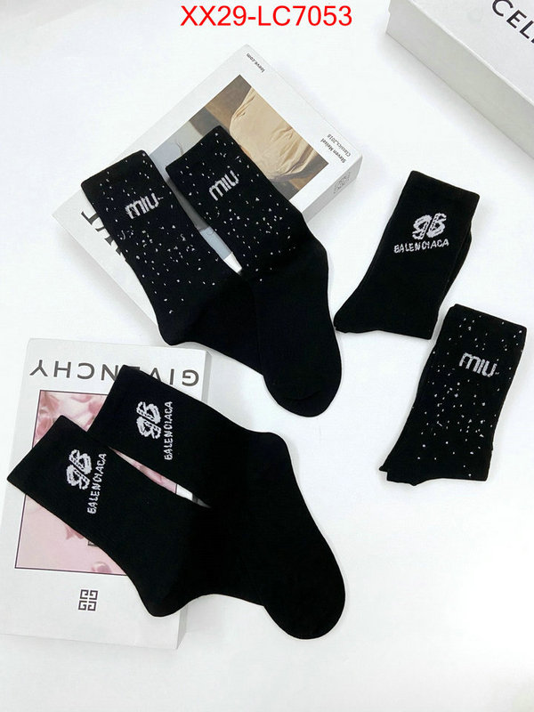 Sock-Balenciaga cheap replica designer ID: LC7053 $: 29USD