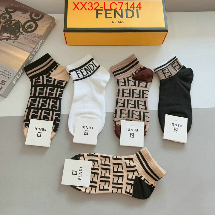 Sock-Fendi what is aaaaa quality ID: LC7144 $: 32USD