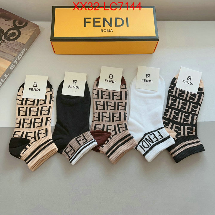 Sock-Fendi what is aaaaa quality ID: LC7144 $: 32USD