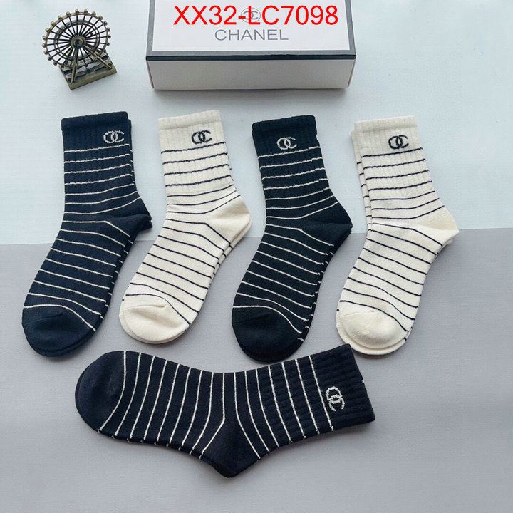 Sock-Chanel we curate the best ID: LC7098 $: 32USD