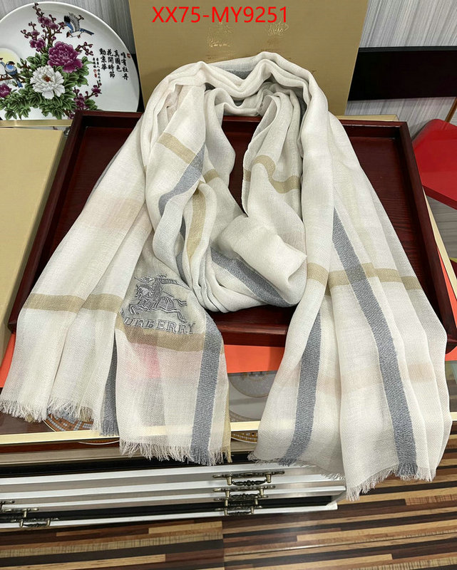 Scarf-Burberry first top ID: MY9251 $: 75USD