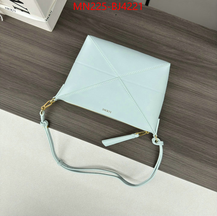 Loewe Bags(TOP)-Crossbody- aaaaa replica ID: BJ4221 $: 225USD,