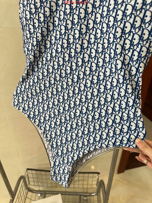 Swimsuit-Dior first top ID: YJ3237 $: 52USD