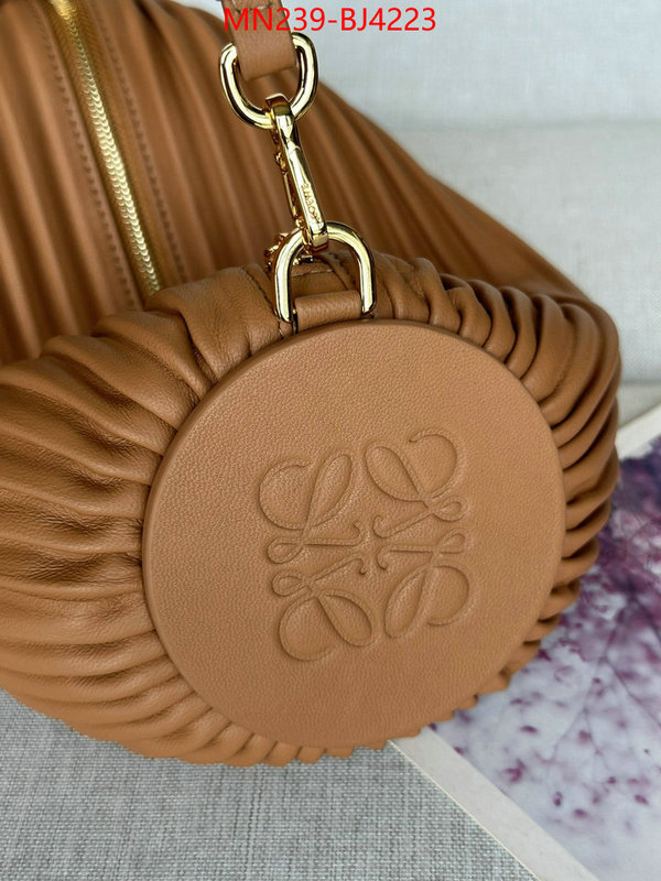 Loewe Bags(TOP)-Crossbody- store ID: BJ4223 $: 239USD,