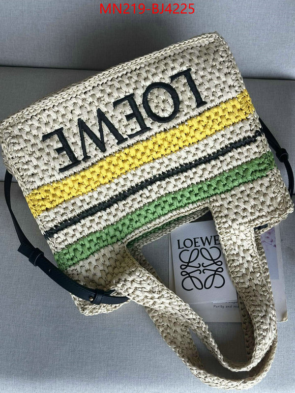 Loewe Bags(TOP)-Handbag- aaaaa+ class replica ID: BJ4225 $: 219USD,