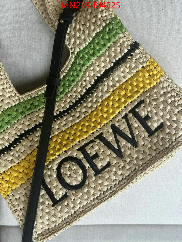 Loewe Bags(TOP)-Handbag- aaaaa+ class replica ID: BJ4225 $: 219USD,