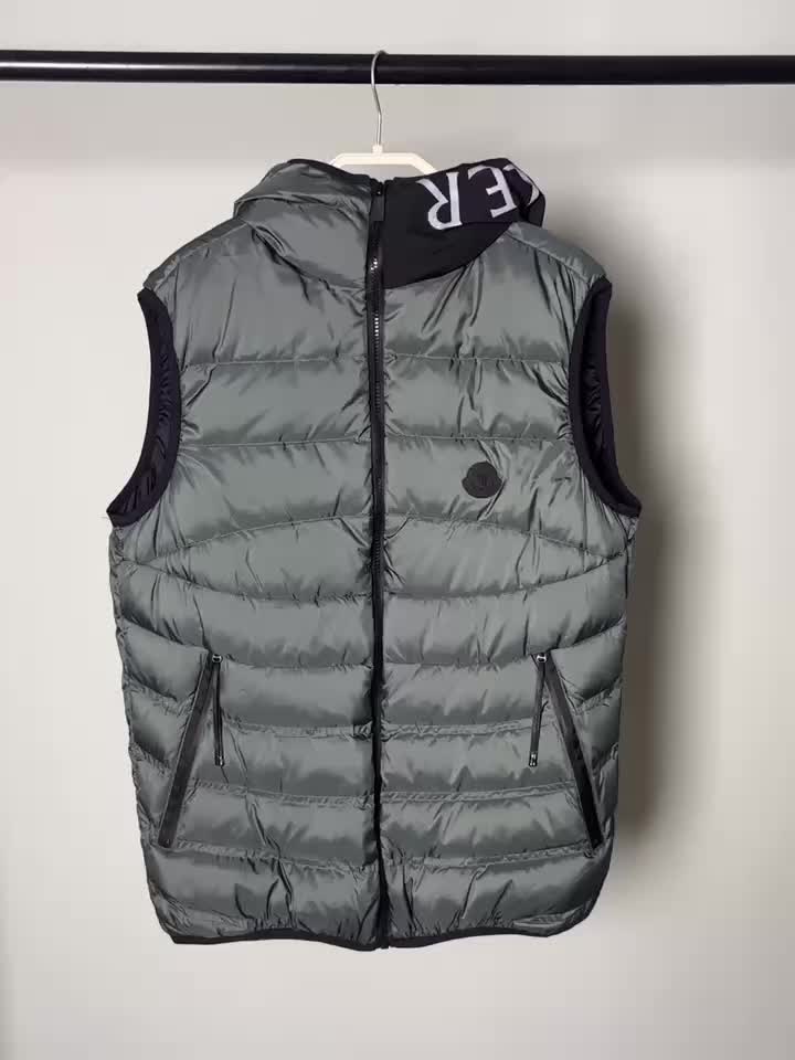 Down jacket Men-Moncler replica wholesale ID: CV3858 $: 149USD