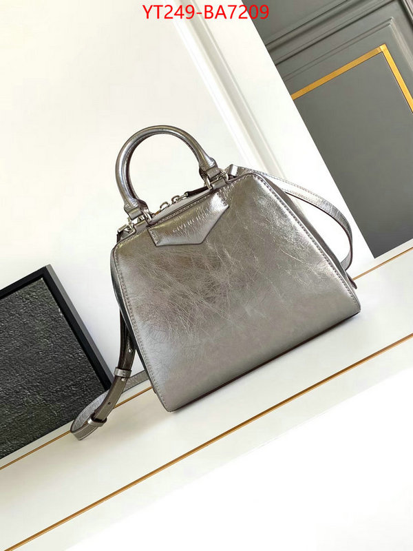 Givenchy Bags(TOP)-Crossbody- designer wholesale replica ID: BA7209 $: 249USD,