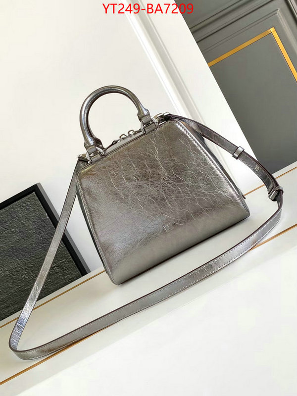 Givenchy Bags(TOP)-Crossbody- designer wholesale replica ID: BA7209 $: 249USD,