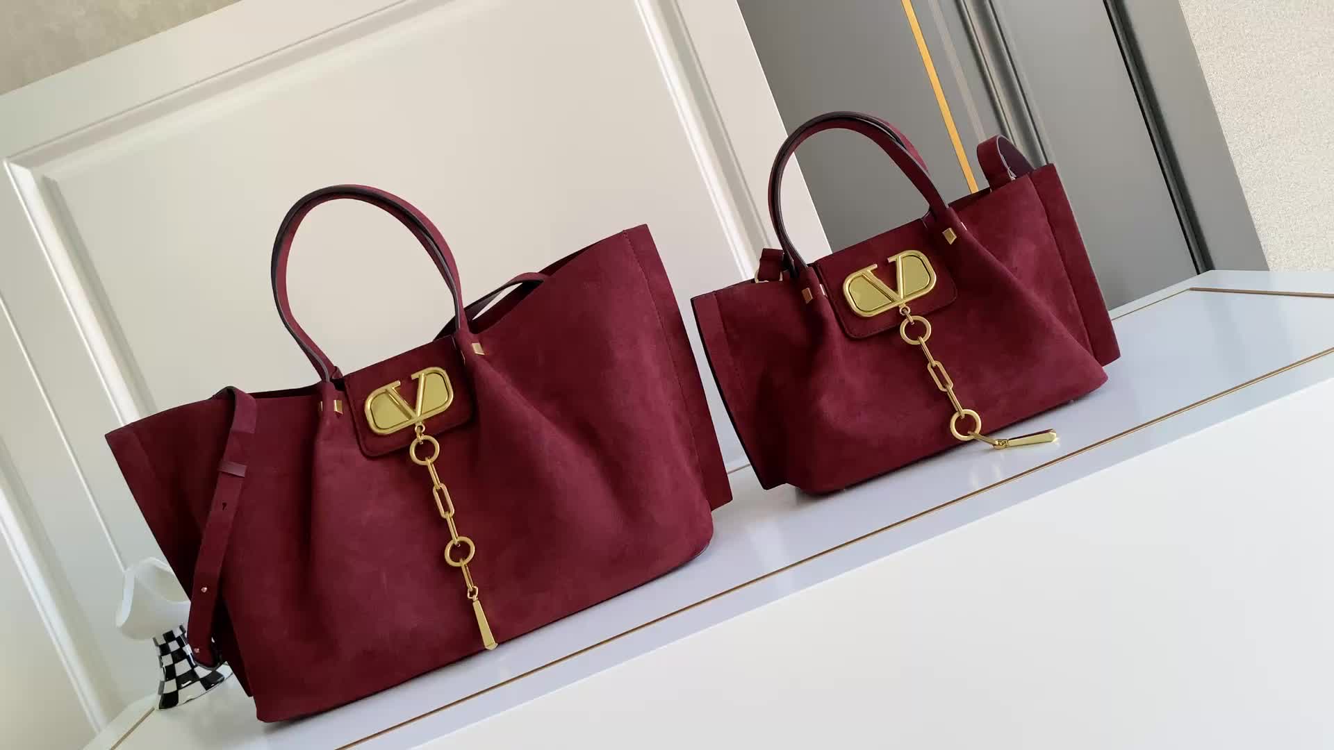 Valentino Bags(4A)-Handbag- online ID: BA6002 $: 109USD,